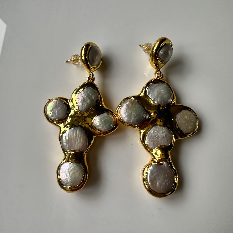 Dorinda Earrings (Gold)